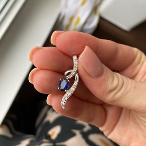Sapphire Diamond with smaller diamond accents pendent and chain